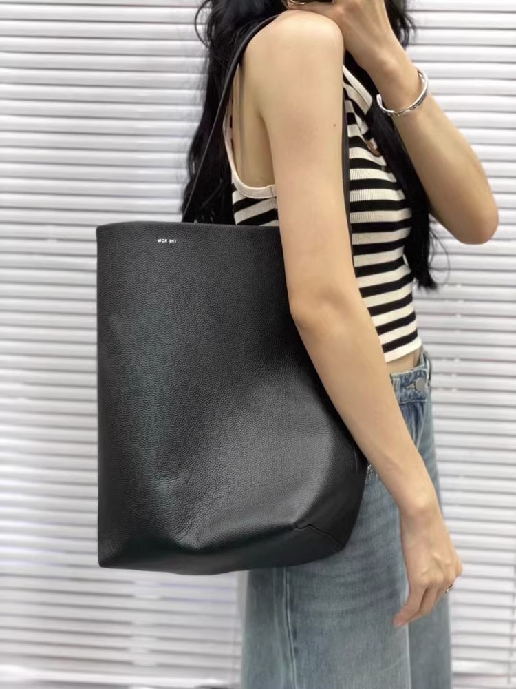 简约时尚大容量水桶包