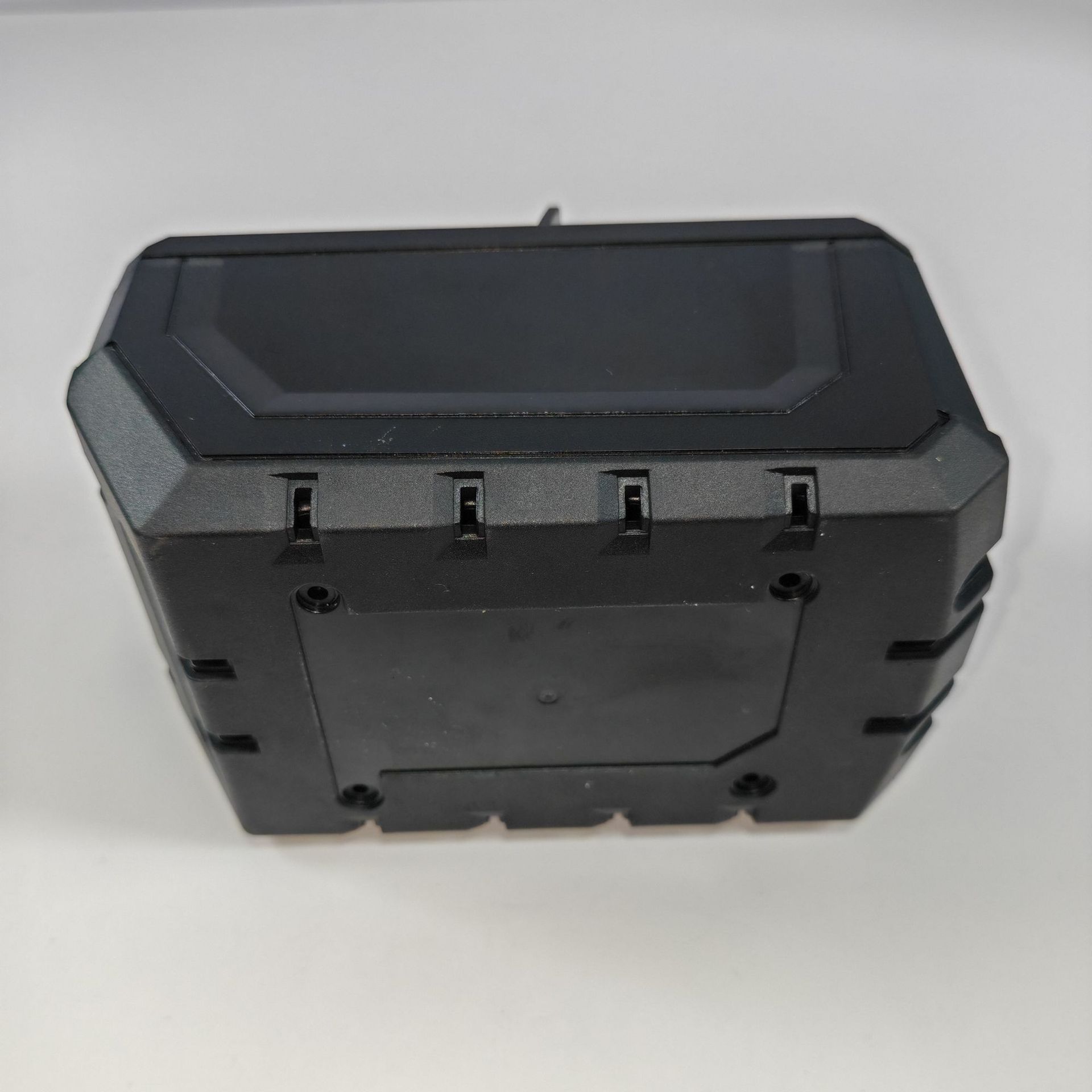 M18-18V-15-217AF (50).jpg
