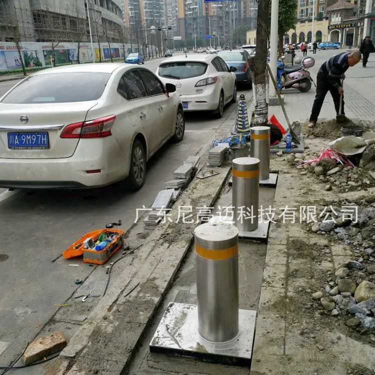 成都升降柱案例_L
