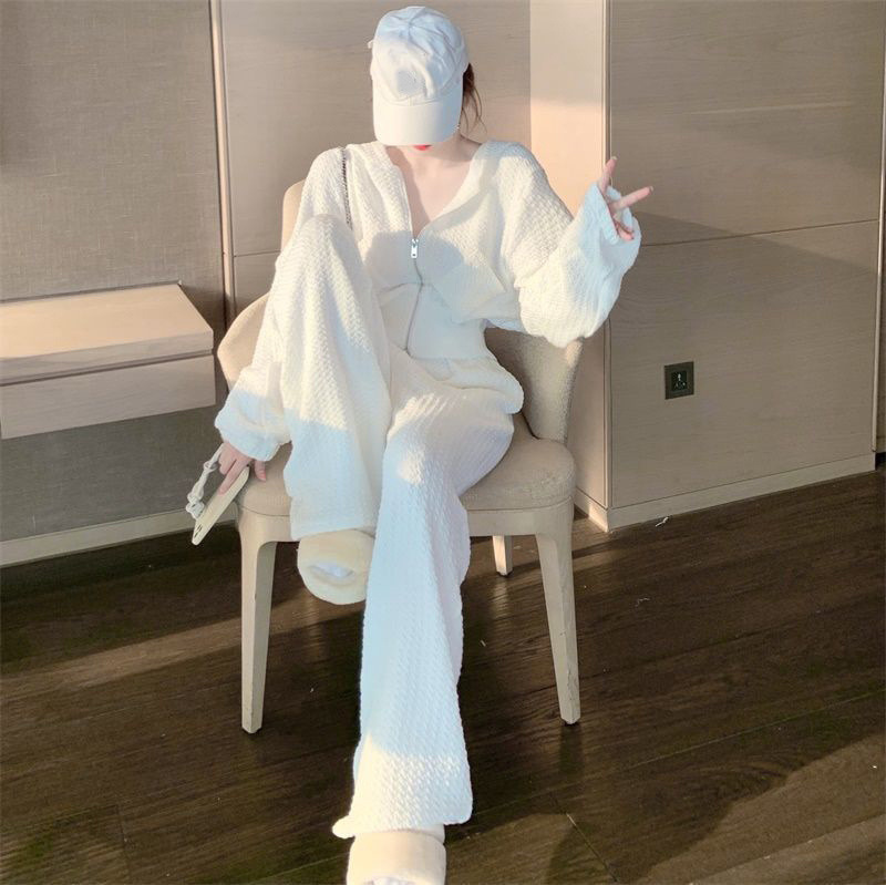 04bfa7ca-c71f-4ea0-990d-199be54ffe9c.jpe