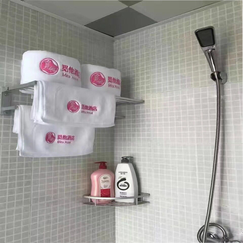 10772722340_932835024