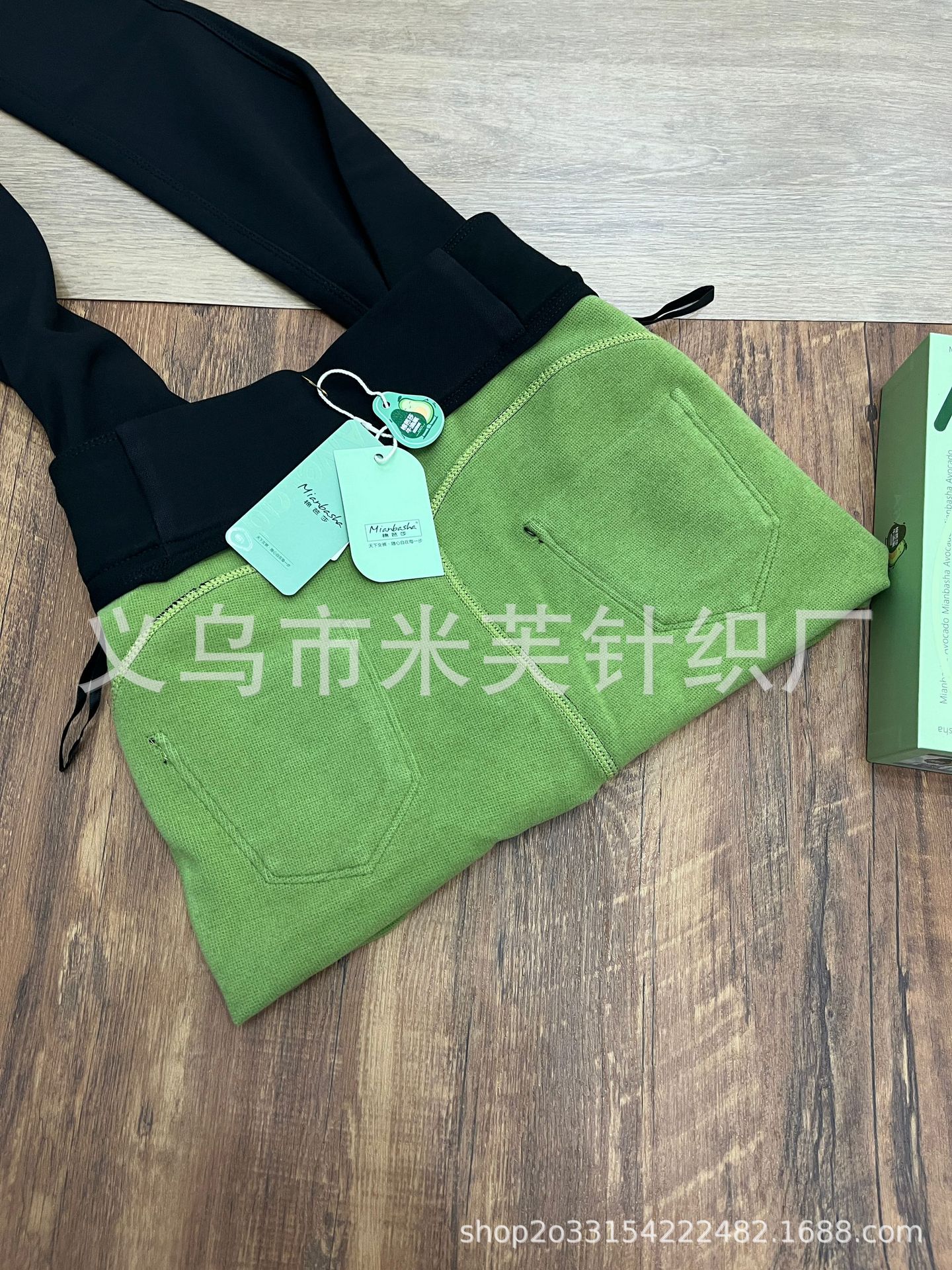 CE21637A1F85E916B90C71A5AE17B7