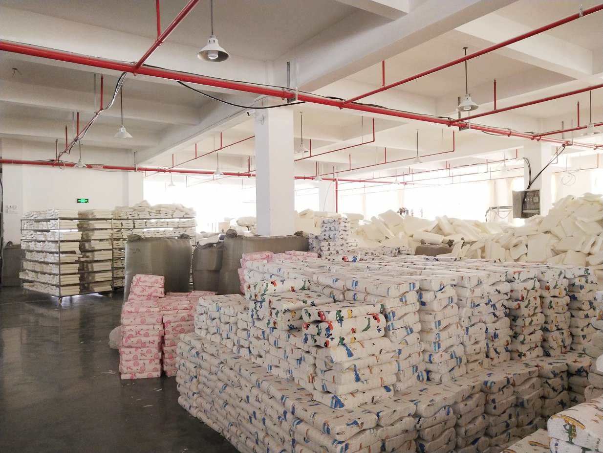 仓储.jpg