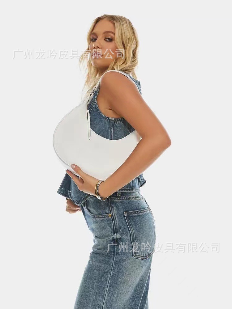 白色3.jpg