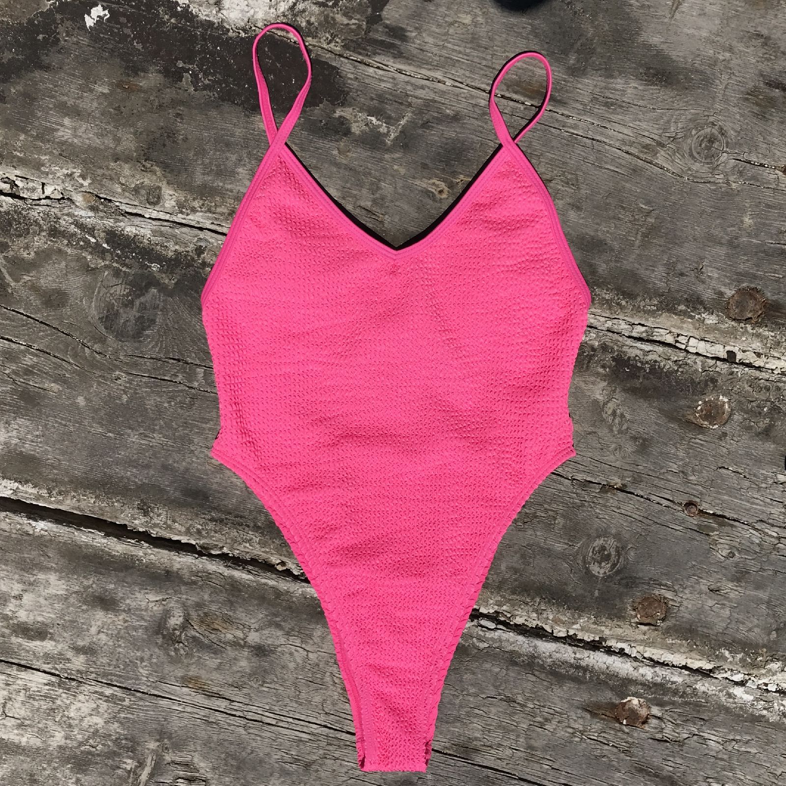 Y39性感连体比基尼