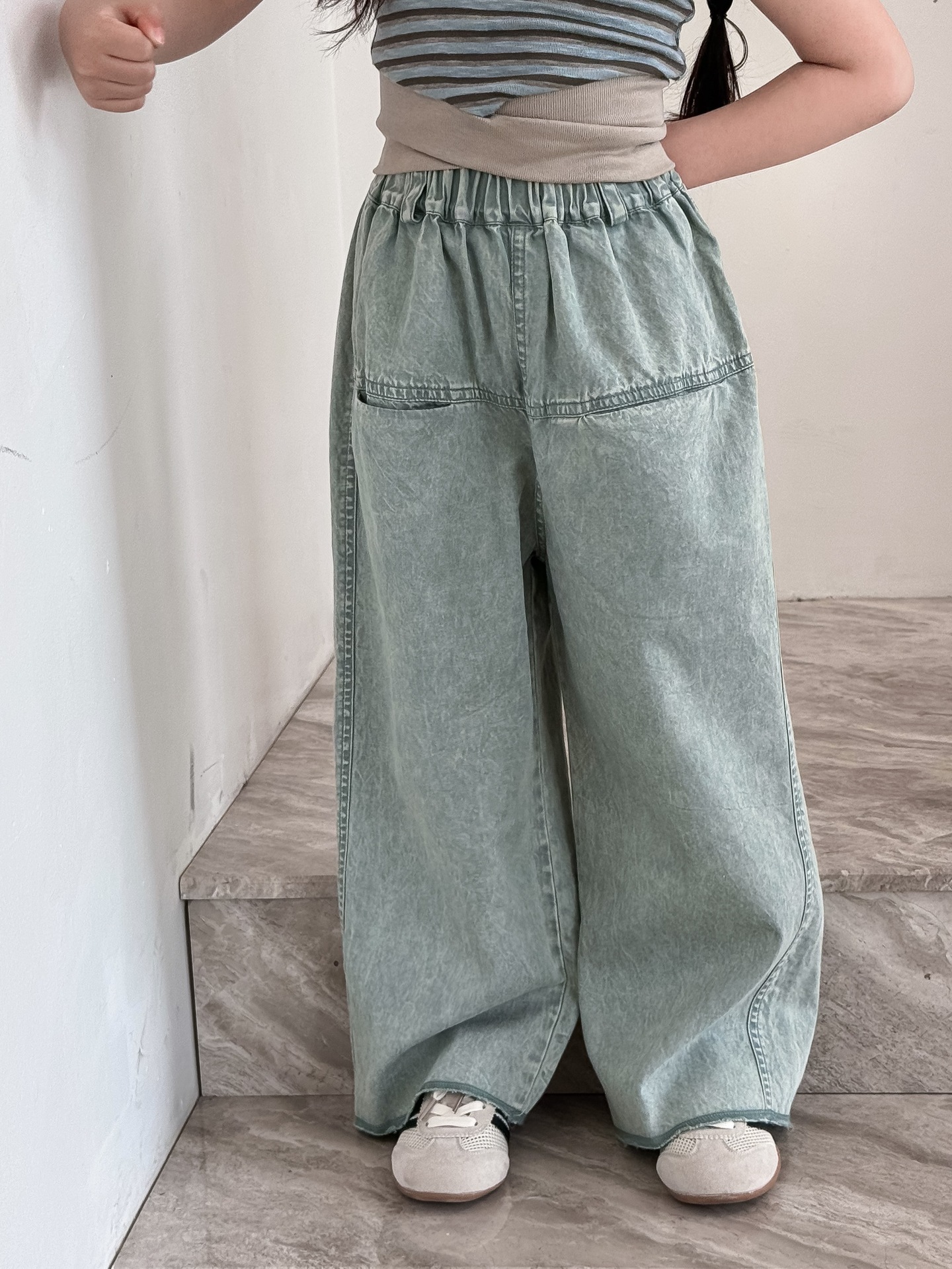 941A3B25-0A95-484E-AF46-A8777C