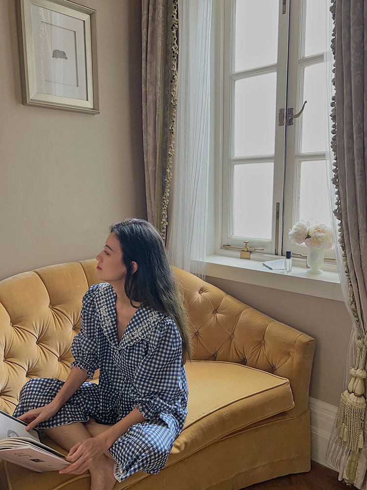 D39BA4C4-509C-40AD-83AD-5CA880