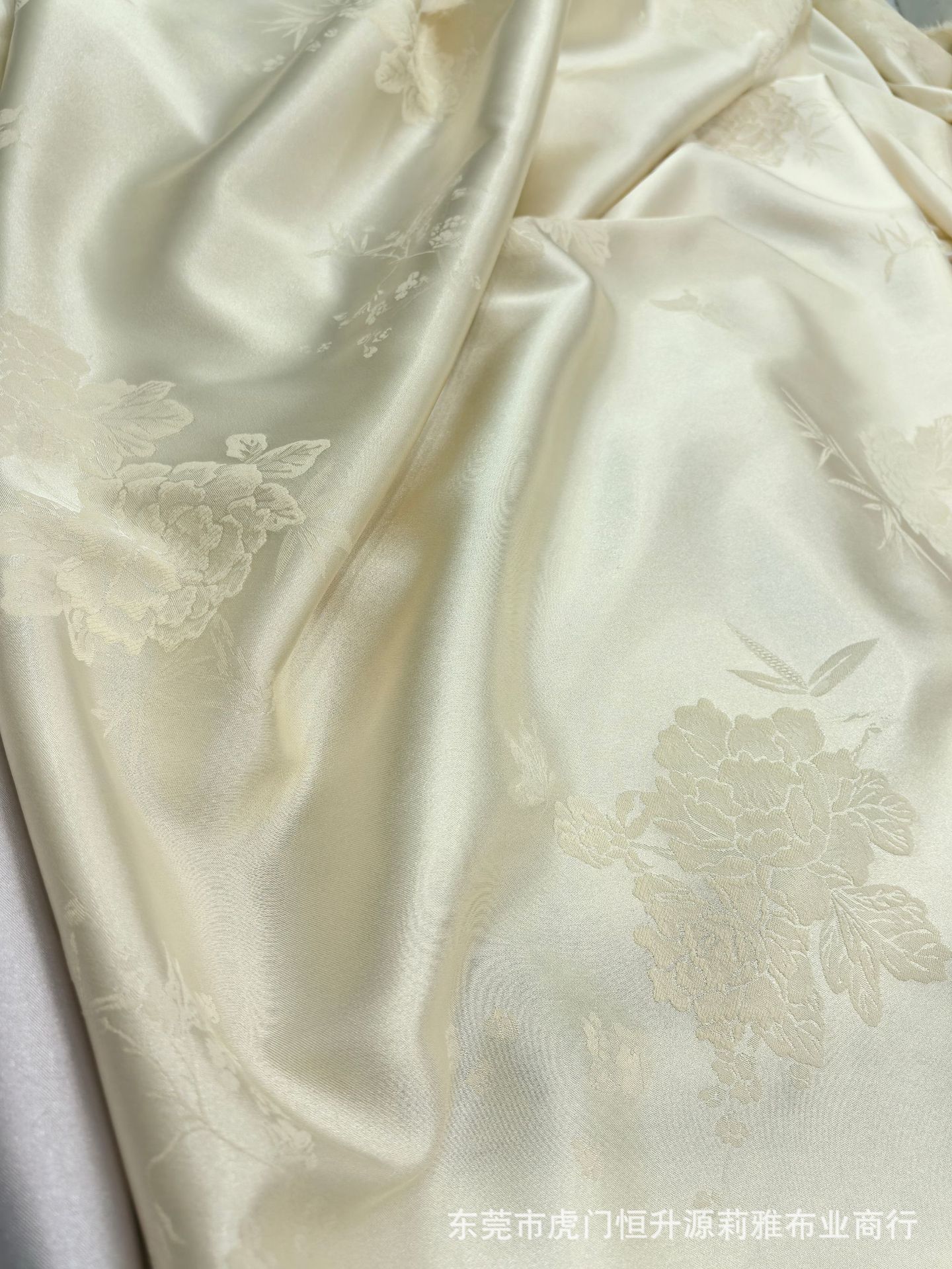 新款仿人丝涤双色提花面料 中式花朵提花秋冬外套衬衫