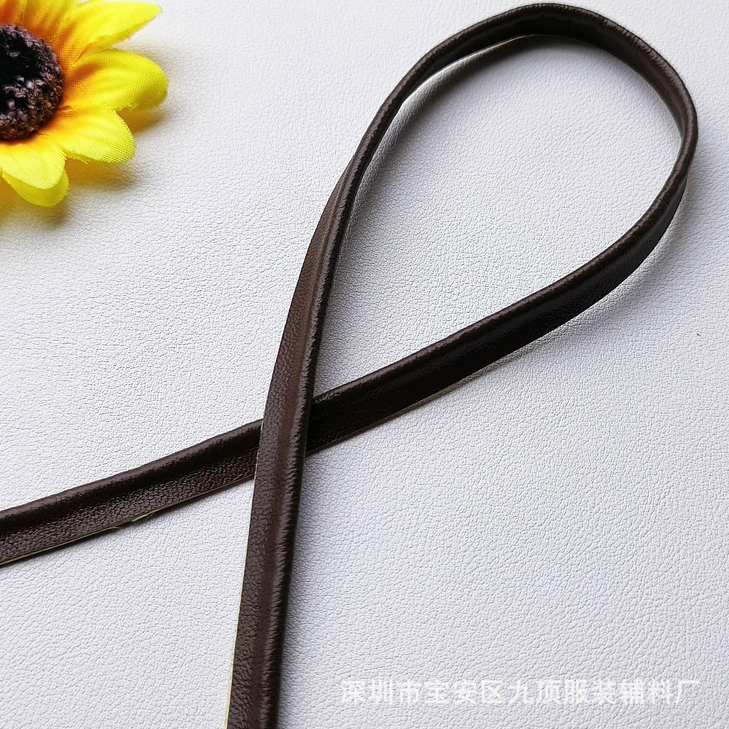 颜色 咖啡色.jpg