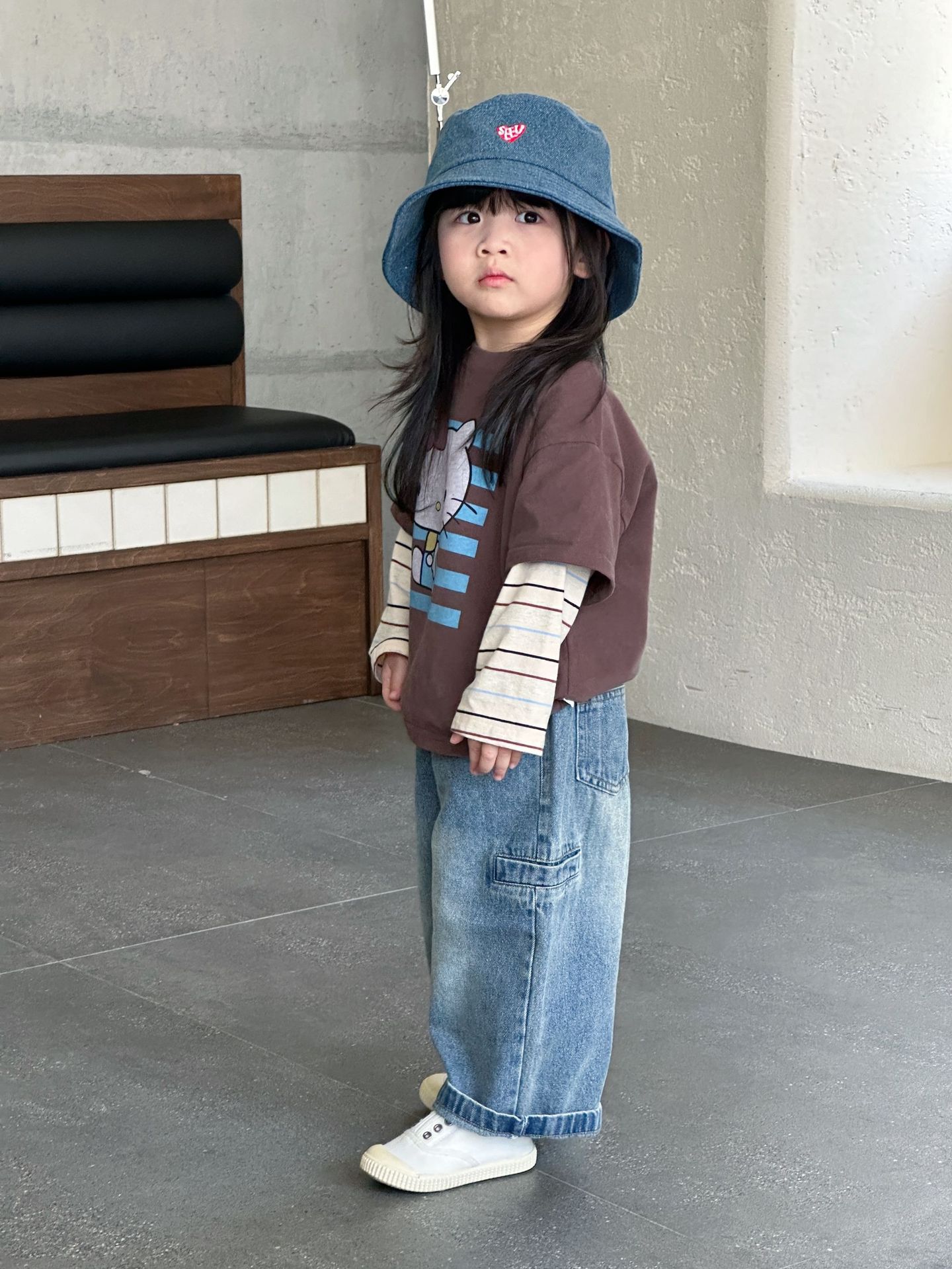 997EFE7C-360E-4C26-AAE3-CD363D