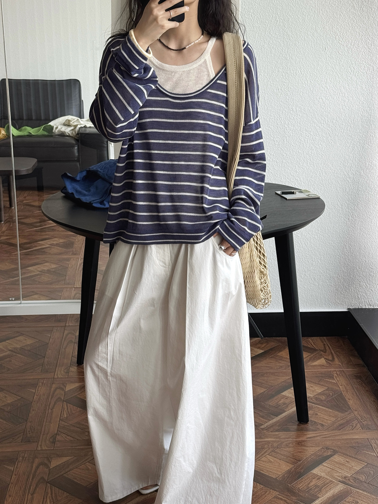 D29ACAD7-1836-43ED-A414-DDC3E1