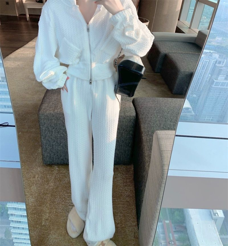 ba24a647-b9fe-4719-a715-320502fac4ad.jpe