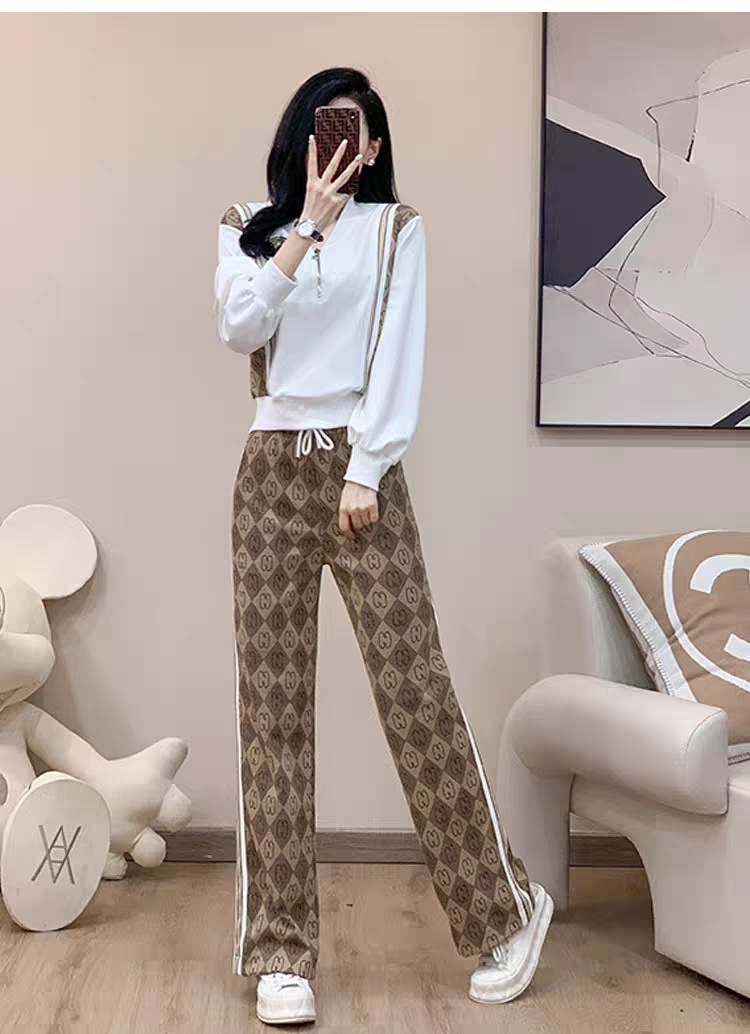 db977070-faaa-4184-8db5-70fde07c2f50.jpe