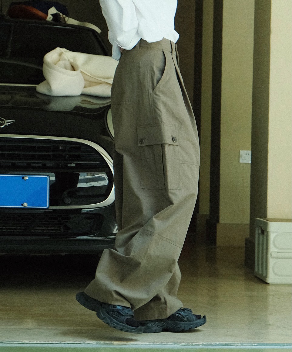 DBE904C4-45B4-4157-B7F1-DD8B98