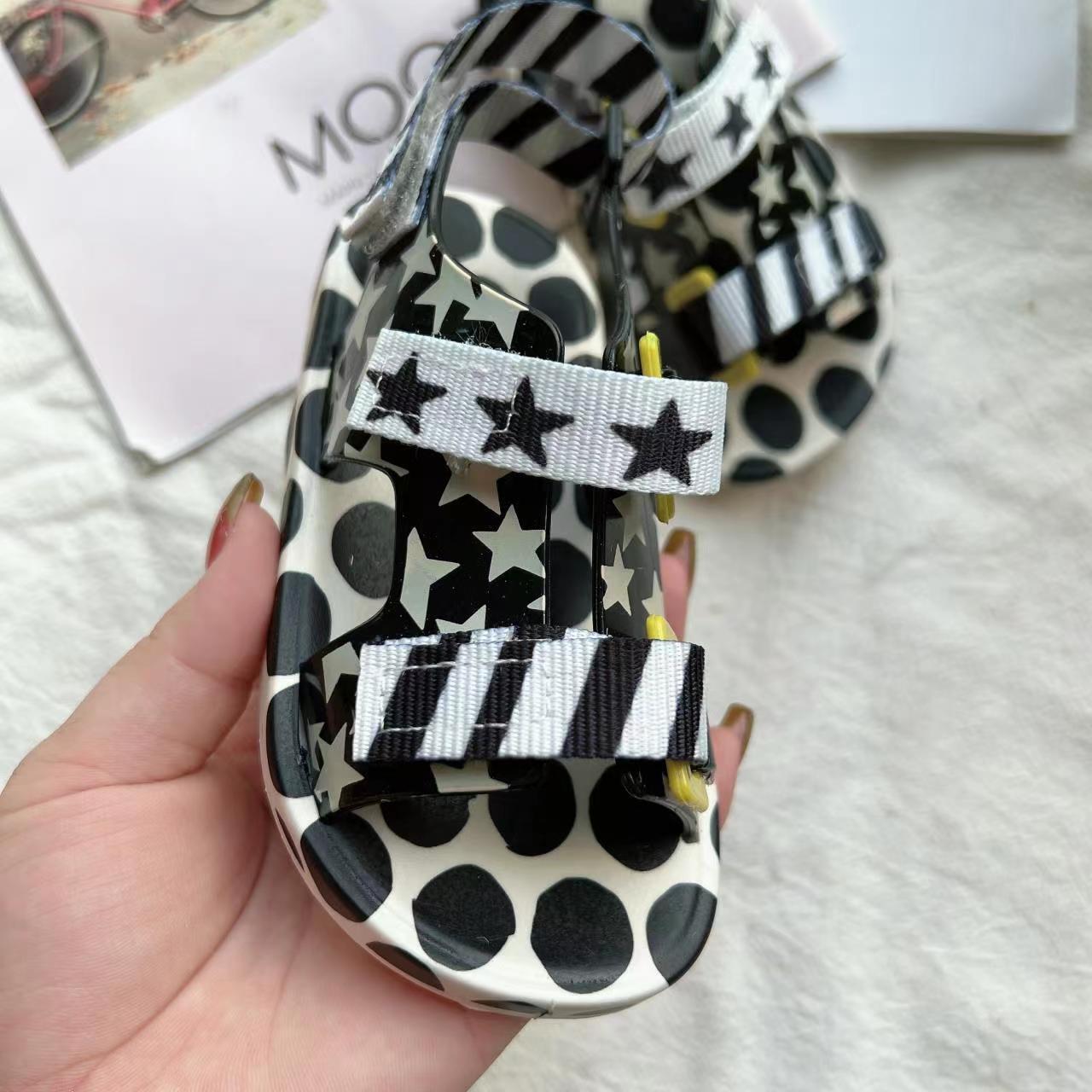 3c561797d718bfa419c1b26bf7e657