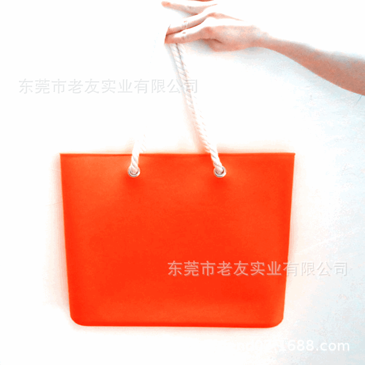 源头厂家现模直供环保硅胶大沙滩包  印刷硅胶时尚麻绳单肩手提包