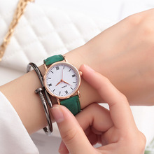 ���r�з�ɫŮʿ�ֱ�W����Ƥ��С���PС�ɳ��ЌW���n�溆�s����