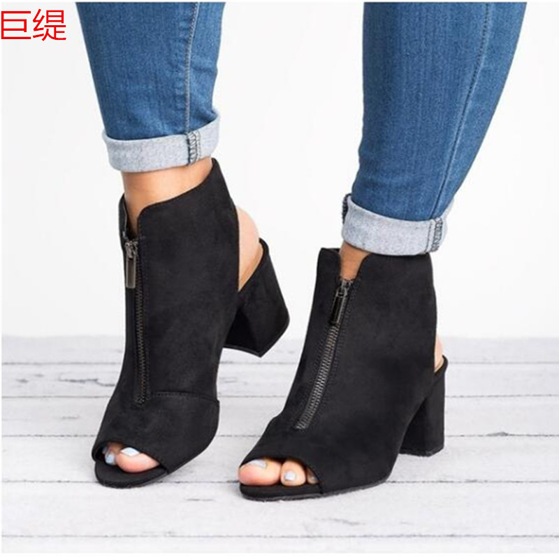 2020 Spring Wish Amazon Independent Station Southeast Asia European and American Export Large Size Fish Mouth Thick Heel Sandals for Women
