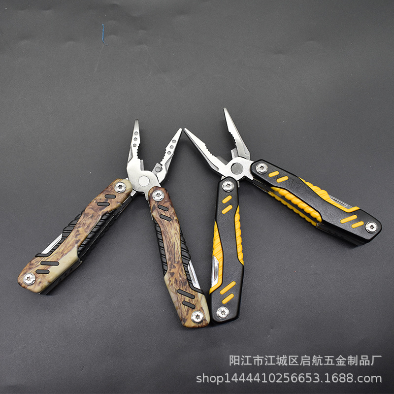 新款吉普多功能刀钳子便携式折叠钳户外工具钳汽车礼品礼品套装