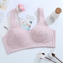 ���ޱ���ʽ��۴��ֱ�������˶���ѧ����Ů���¸���������������