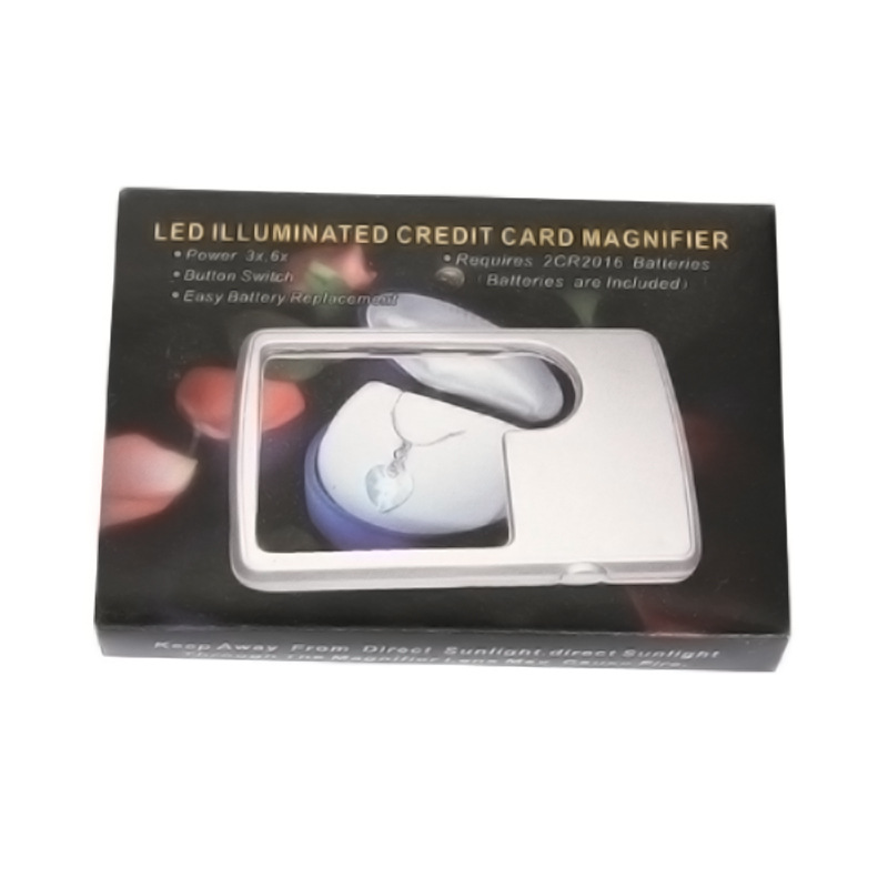 Business card style with two LED lights, gift reading magnifying glass, large lens 3 times, primary mirror 6 times, manufacturer wholesale
