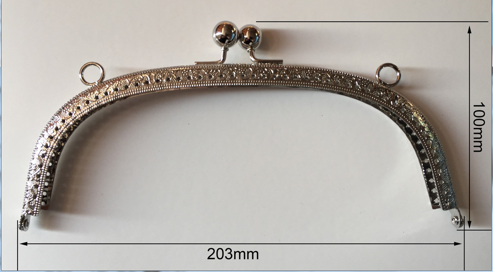 Para hacer: 20CM cabeza de bola de relieve arqueada Oro oral Wholesale