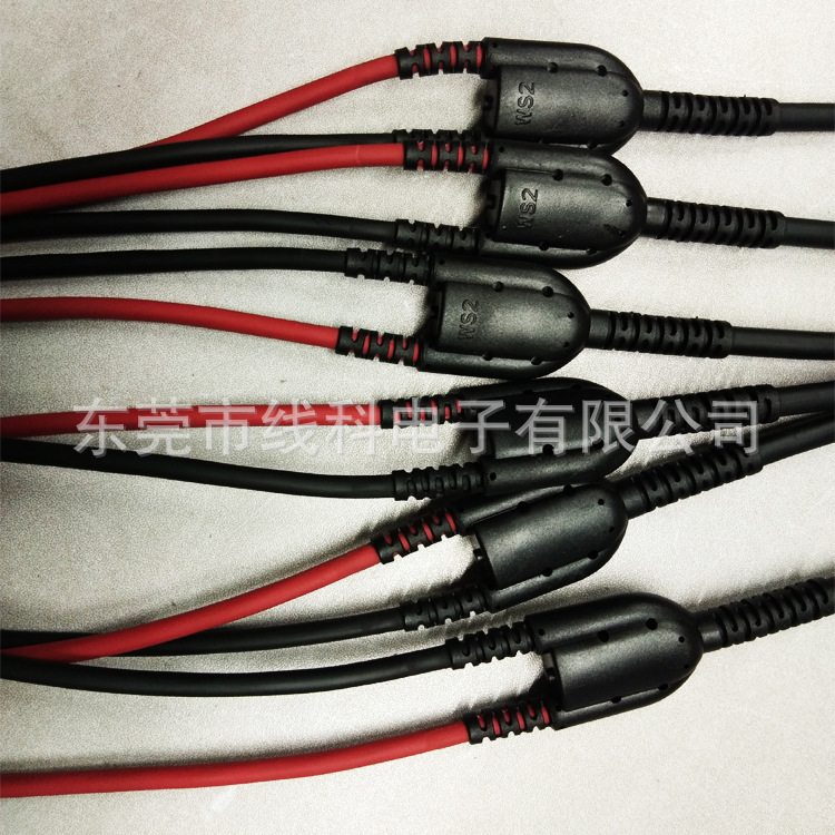 厂家直销一分二汽车连接线　　汽车线一拖二　汽车测试连接线