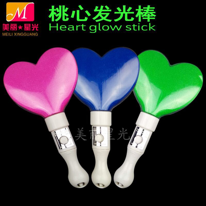 La fábrica aprueba directamente el palo de luz en forma de corazón del concierto