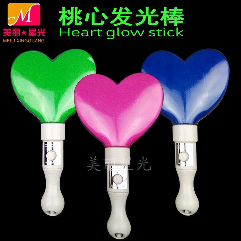 La fábrica aprueba directamente el palo de luz en forma de corazón del concierto