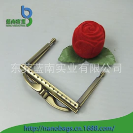 服饰箱包五金;合页、铰链;五金配件包装