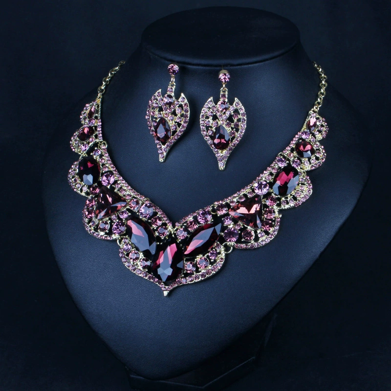 Short purple necklace, chain for key bag , pendant, evening dress for bride, accessory, European style