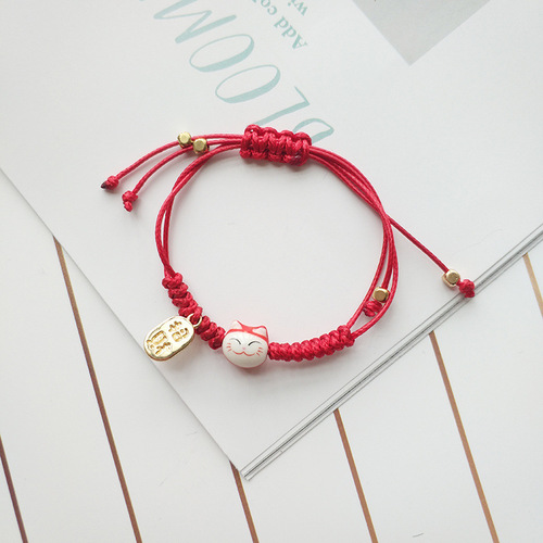 Sweet red rope braided lucky cat bracelet for the year of birth, Ping An Duofu bracelet, adjustable small fresh and thin bracelet