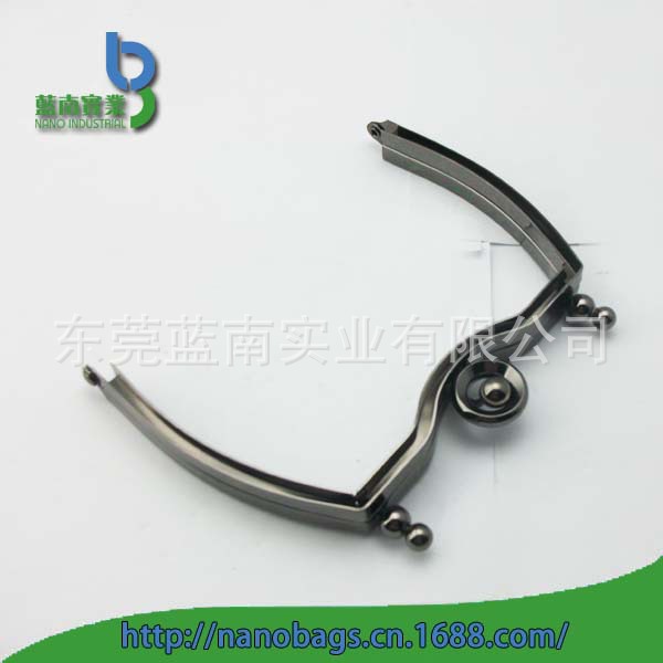 供应箱包五金配件，侧口直角凹腰铰，葫芦手挽袋口架