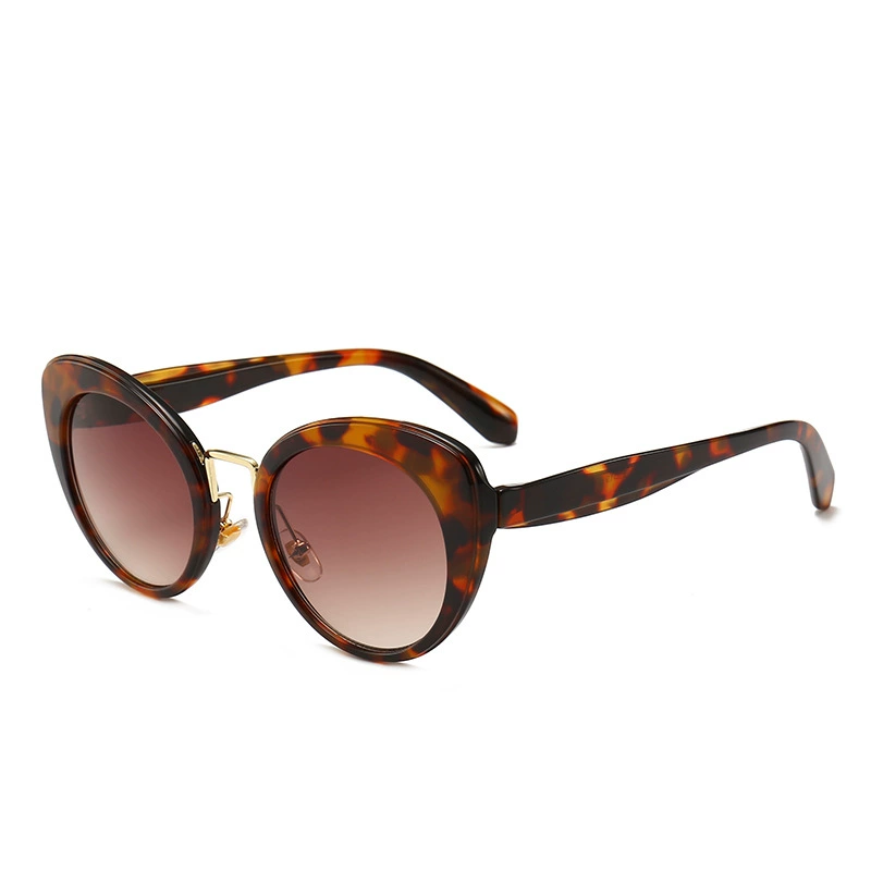 (Торговля через границу), универсальные солн glasses?