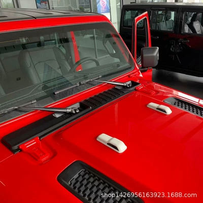 Jeep Machine cover water spray – Şüşə kənarı xromları/moldingləri