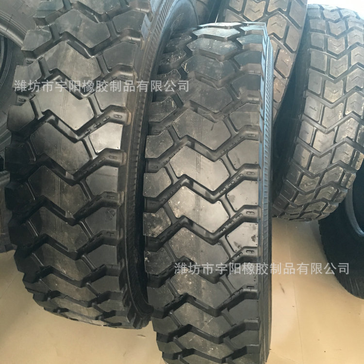 矿山花纹13.00R20 卡车 货车自卸车 钢丝轮胎