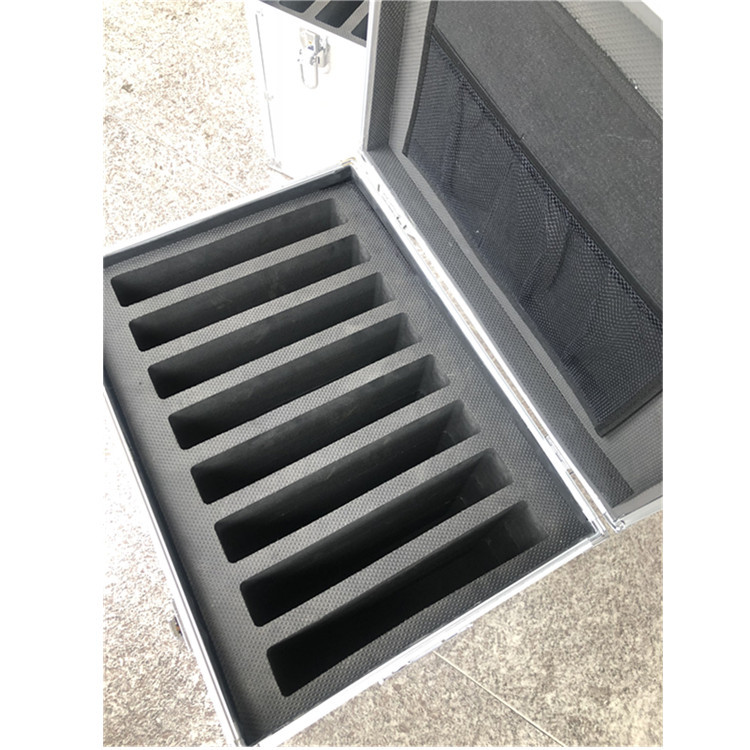 厂家直供江苏泰州大号银色仪器设备箱坚固耐用