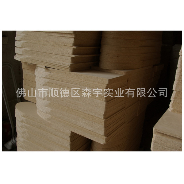 Manufacturers directly supply wooden board hot clothing boards