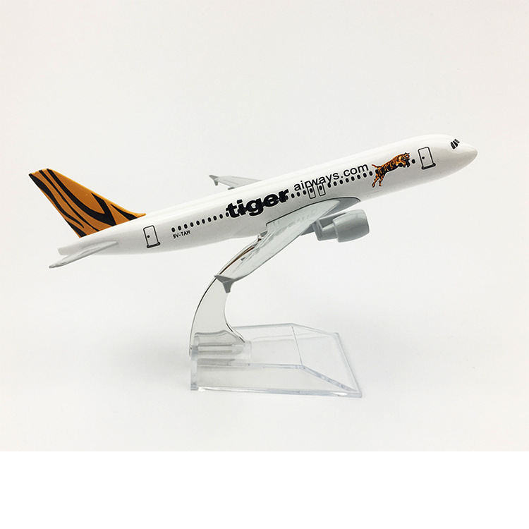 1:400 aviones de aviación civil modelo de aleación internacional Airbus modelo de avión de simulación oficina modelo de avión adornos
