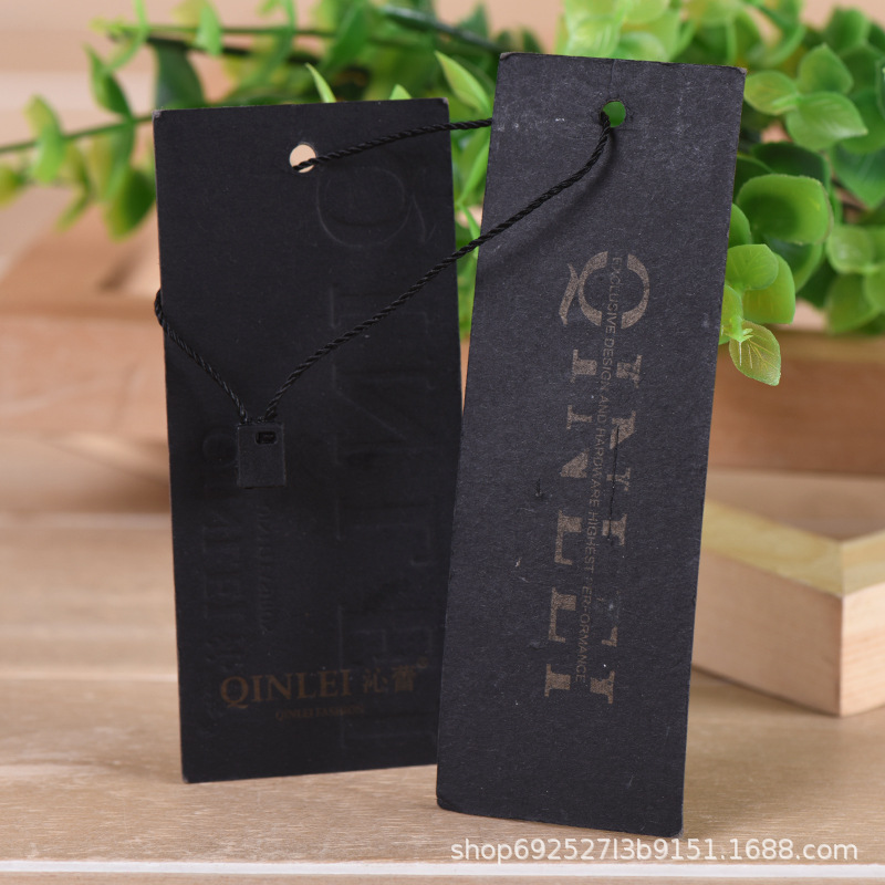 黑卡纸服装吊牌定制空白吊卡标签纸卡白色服装吊牌印logo挂卡吊卡