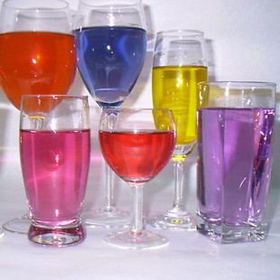 ����ϴ��Һ�����{���Gɫ�� ˮ���Բ���ˮ����Һ�������{�ɹ�ɫ��