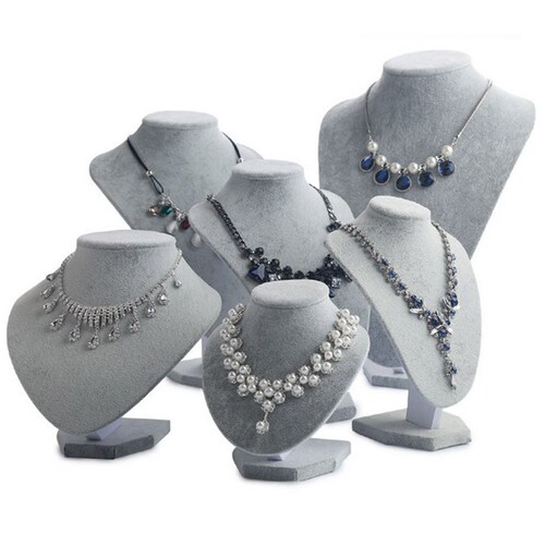 Dan Yuan Creative V-shape Model Portrait Necklace Bracelet Anklet Pendant Display Stand Jewelry Stand