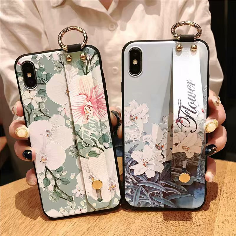Embossed Retro Flowers for Apple 16 ProMax15/14 Mobile Phone Case Small Fresh Flower Soft Case Wrist Strap S24