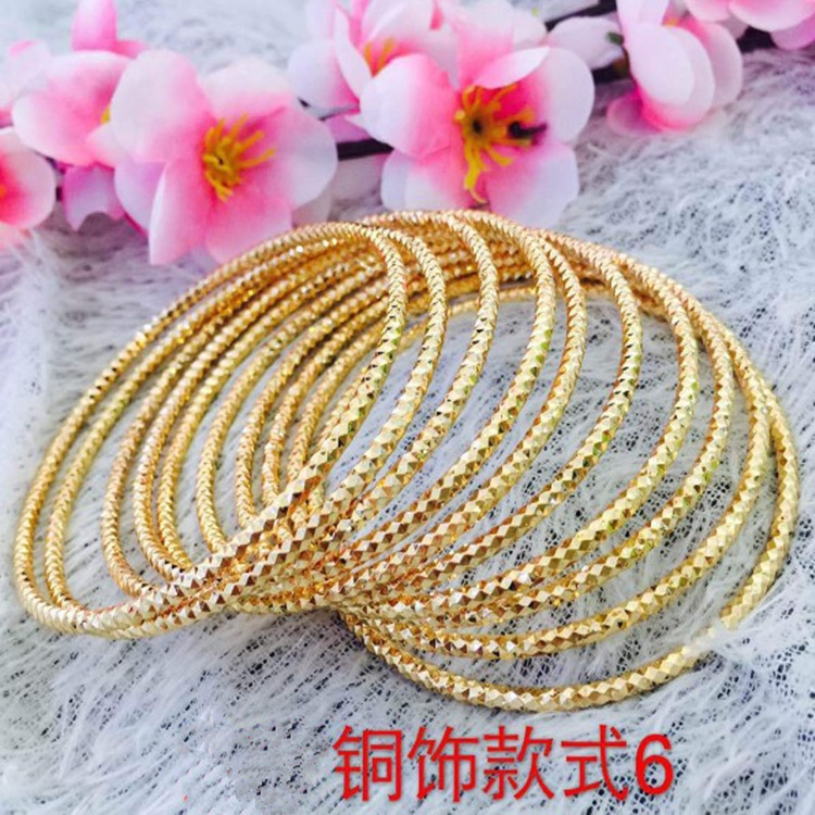 細いリングのブレスレットの真鍮の金メッキのコイルの保色の金のブレスレットのボヘミアンのコイルのブレスレットの細いリングのブレスレット|undefined