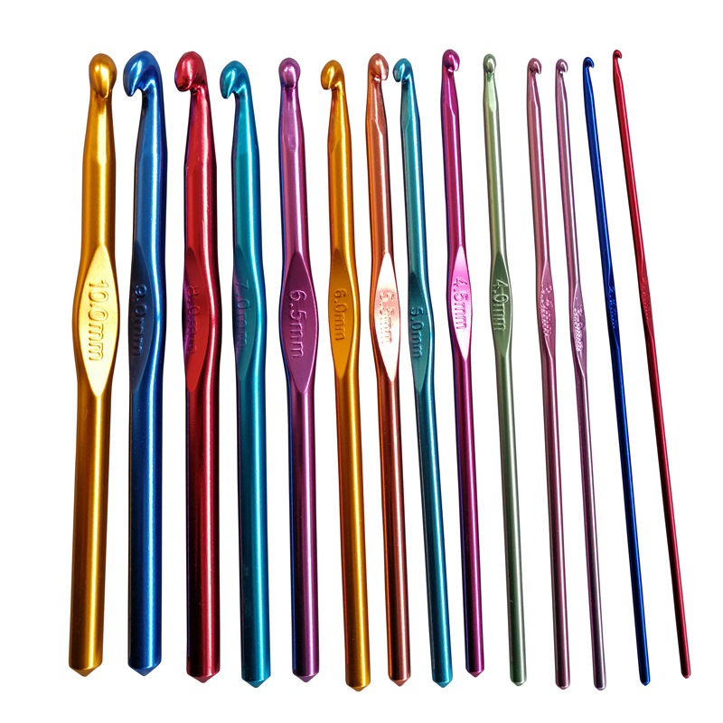 Fabricante de agujas de ganchillo de aluminio de un solo cabezal de colores, herramientas de tejer DIY, set de ganchillo al por mayor, agujas de ganchillo, agujas para suéteres