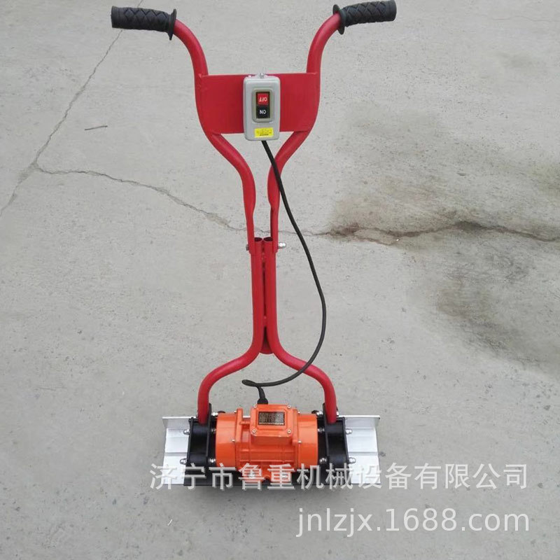 生产电动振平尺 优质手扶式电动振平尺认购金  水泥地面振平尺