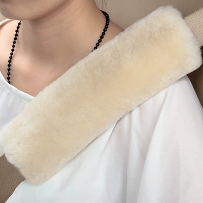 Seat belt shoulder pad — Interior Supplies - pearl-color-expanded-flat-dimensions-25cm-long-and-8cm-wide