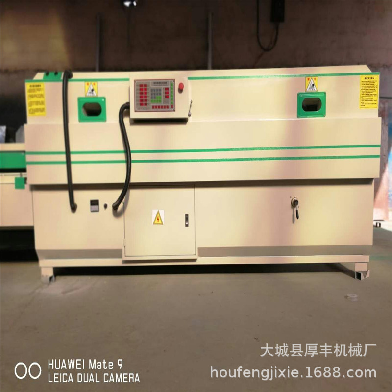 厂家生产全自动真空覆膜机、吸附免漆全自动真空覆膜机，真空吸塑