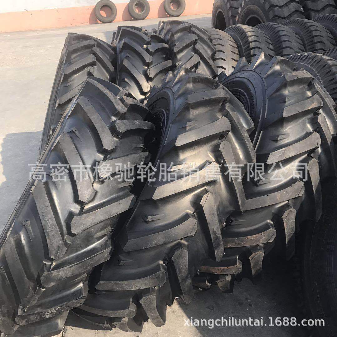 东方红 约翰迪尔拖拉机轮胎13.6-24/28/38人字花纹  平花胎