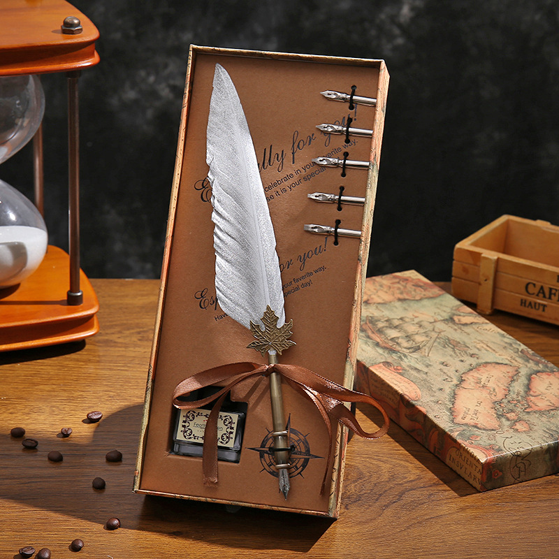 긴 은박 + 잉크 + 녹색 상자